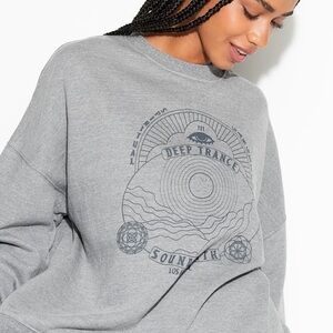 Gray Graphic Sweatshirt